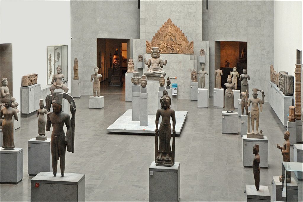 Jean-Pierre Dalbéra Musée Guimet collections de l'Asie du sud-est Salle du Cambodge