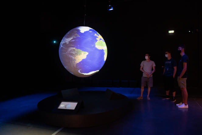 Vue de l’exposition « La Terre en héritage » au Musée des Confluences. BERTRAND STOFLETH / MUSEE DES CONFLUENCES