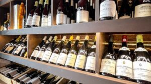 Le Vin By Warner