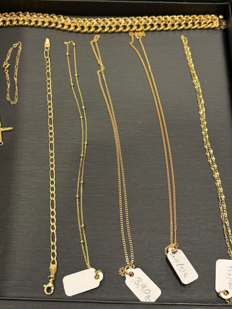 bijoux en or à Mougins